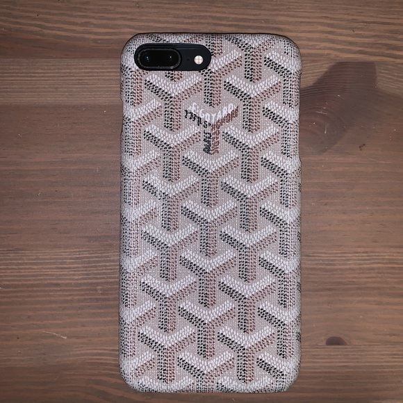 iphone 8 plus goyard case